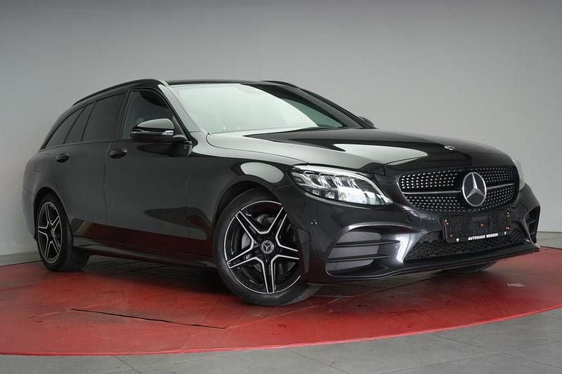 Grau Gebraucht 2020 Mercedes C220 AMG line Limousine | 24.990 € (Guter Preis) - Bild 1/4