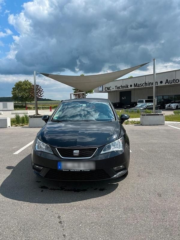 Schwarz Gebraucht 2014 Seat Ibiza Limousine | 3.900 € (Guter Preis) - Bild 1/4