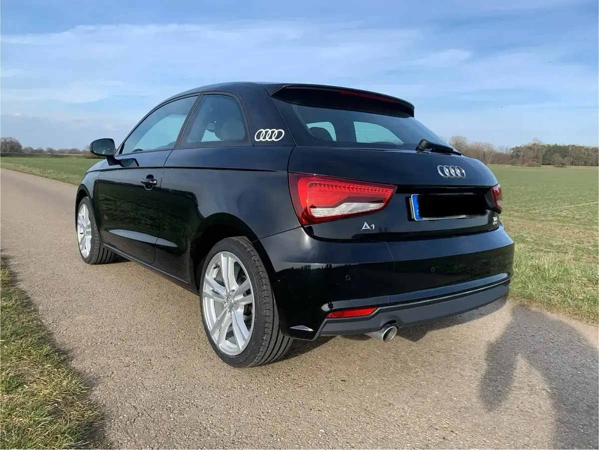 Brugt Audi A1 90 HK (66 kW) 2015 Sort Hatchback