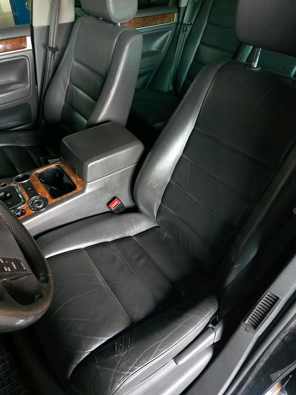 Gebraucht VW Touareg 224 PS (164 kW) 2007 Schwarz SUV