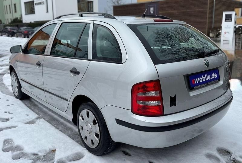 Gebraucht Skoda Fabia Comfort 75 PS (55 kW) 2002 Grau Kombi