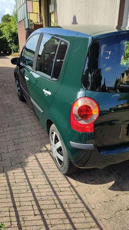 Brugt Renault Modus Dynamique 75 HK (55 kW) 2004 MPV
