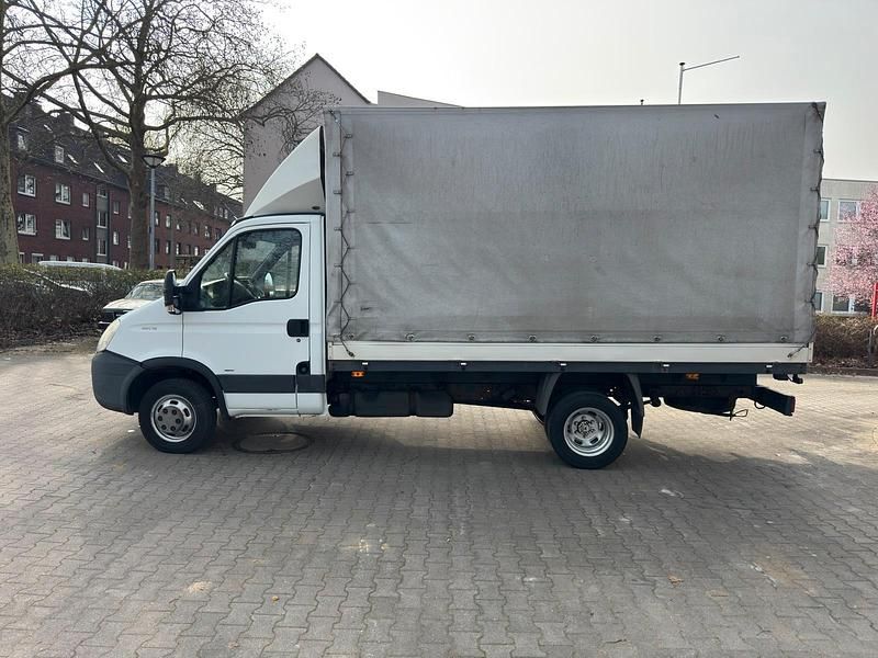 Gebraucht Iveco Daily 180 PS (132 kW) 2008 Weiß Van