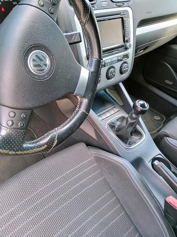 Braun Gebraucht 2008 VW Scirocco Coupé | 7.500 € (Teuer) - Bild 1/4