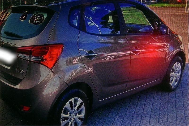 Gebraucht Hyundai ix20 Style 125 PS (91 kW) 2015 Braun Kleinwagen