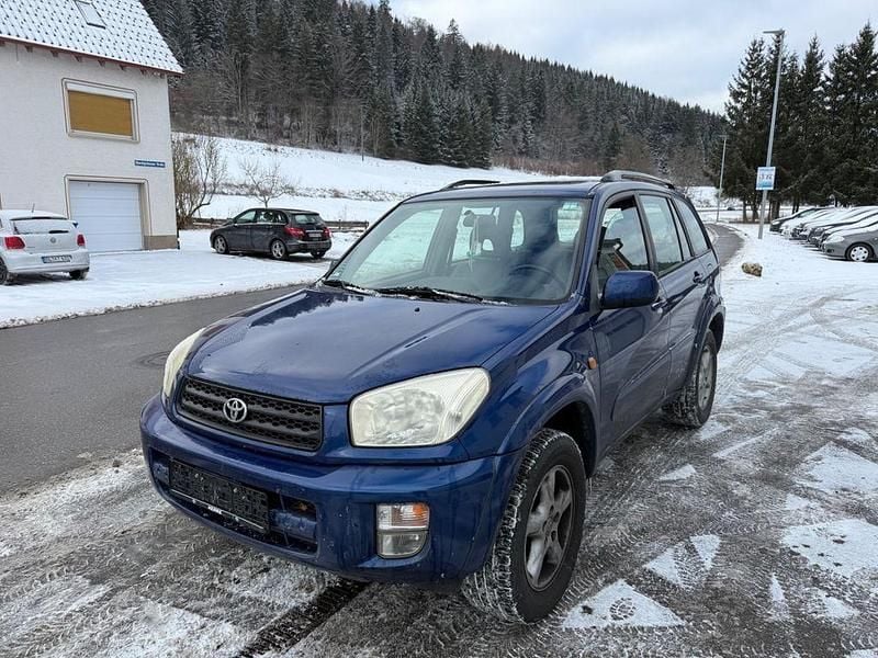Blau Gebraucht 2003 Toyota RAV4 SUV | 4.300 € (Superpreis) - Bild 1/4
