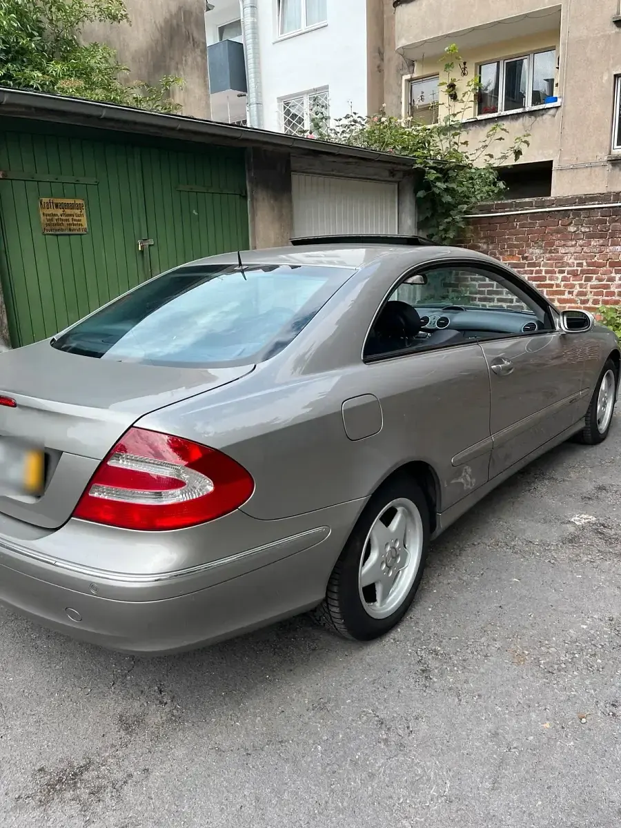 Gebraucht Mercedes CLK270 170 PS (125 kW) 2003 Coupé
