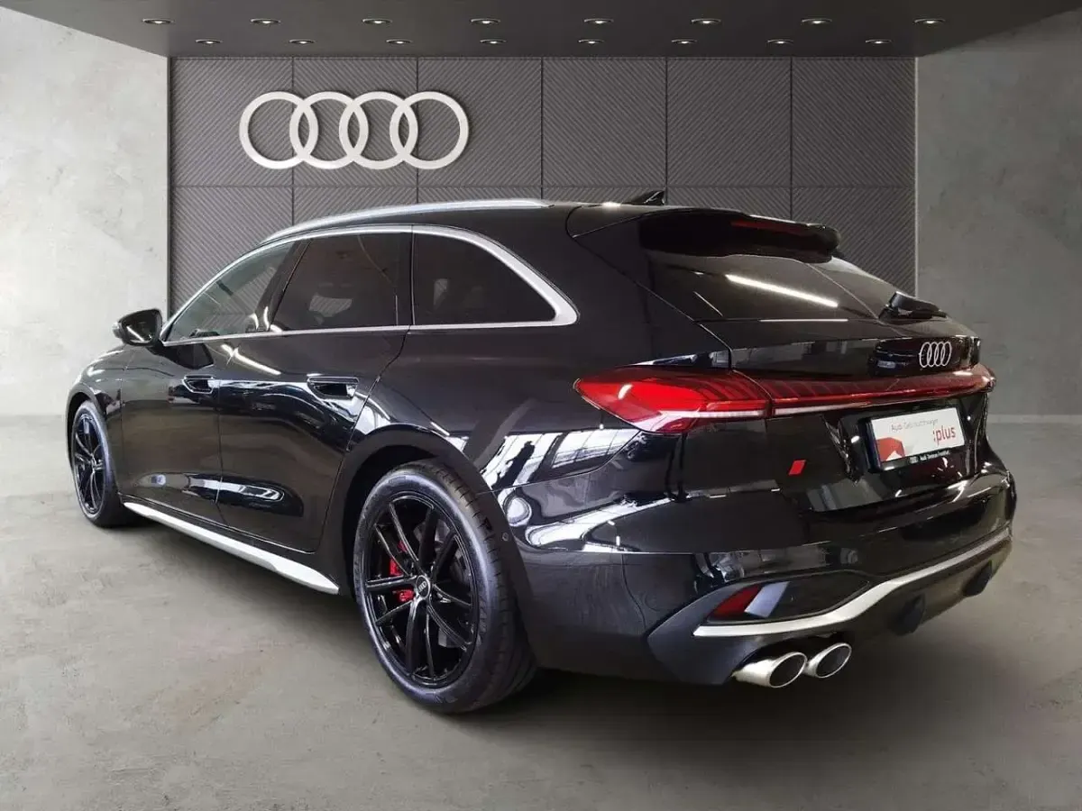 Gebraucht Audi S5 Sport 367 PS (269 kW) 2025 Schwarz Kombi