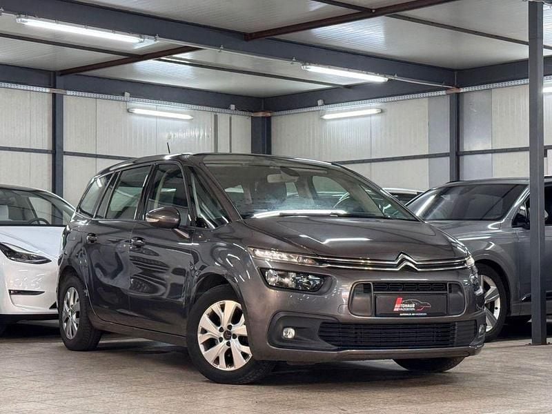 Grau Gebraucht 2020 Citroën C4 SpaceTourer Business Class Van / Kleinbus | 10.890 € (Fairer Preis) - Bild 1/4