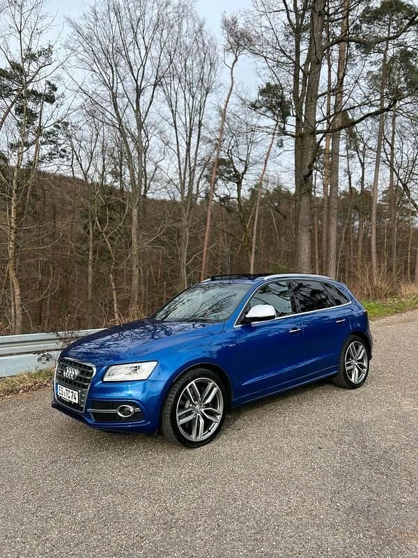 Blau Gebraucht 2015 Audi SQ5 SUV | 24.000 € (Fairer Preis) - Bild 1/4