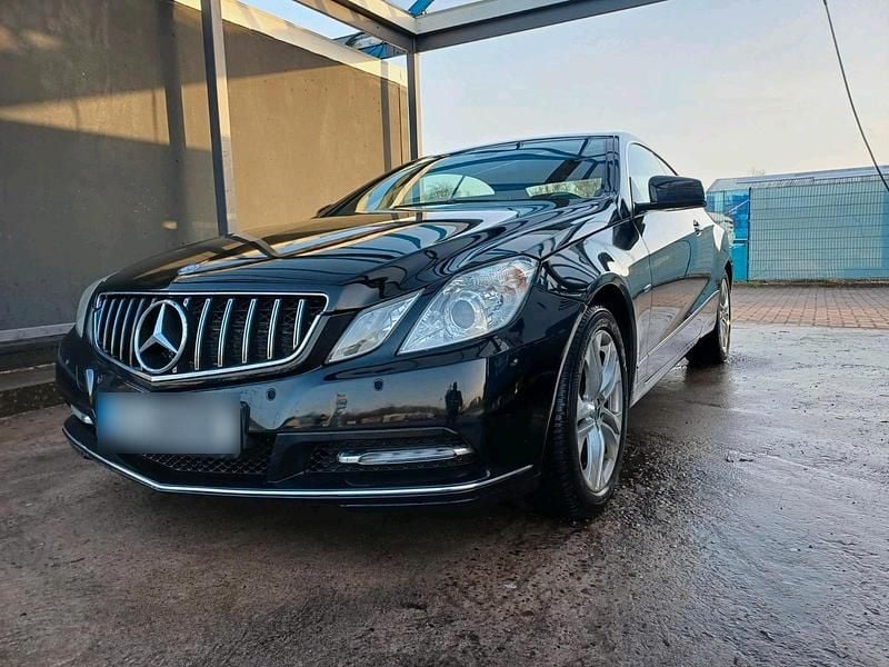 Gebraucht Mercedes 350 265 PS (194 kW) 2011 Schwarz Coupé