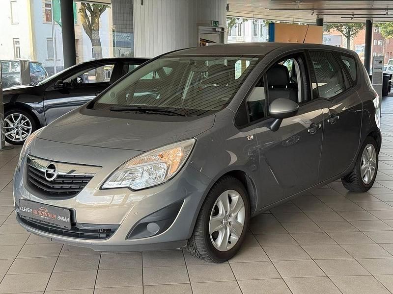 Grau Gebraucht 2012 Opel Meriva Edition Van / Kleinbus | 7.490 € (Fairer Preis) - Bild 1/4