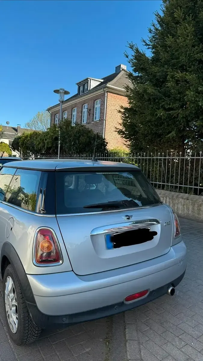 Gebraucht Mini ONE 95 PS (69 kW) 2009 Silber Kleinwagen