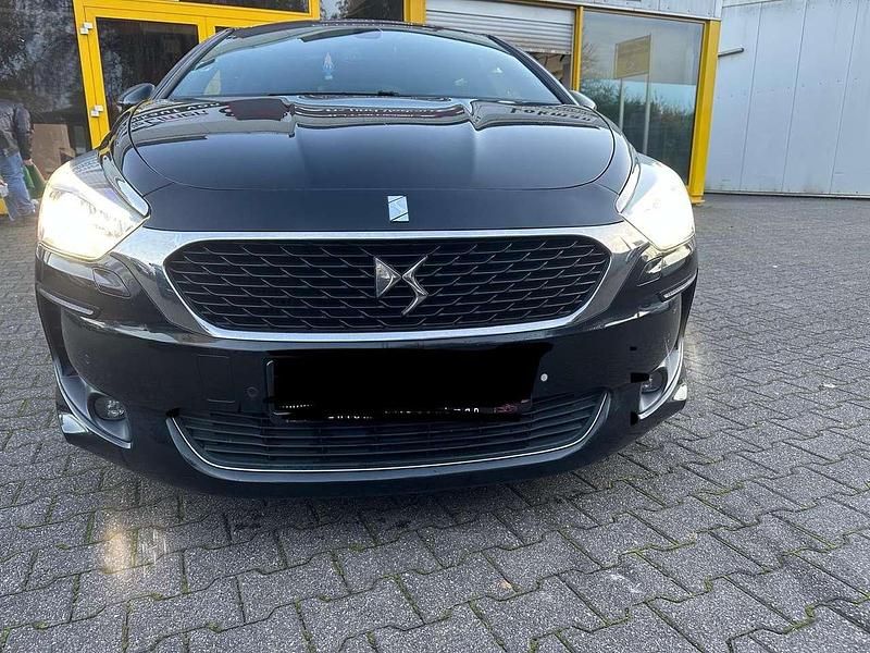 Gebraucht Citroën DS5 165 PS (121 kW) 2019 Schwarz Kleinwagen