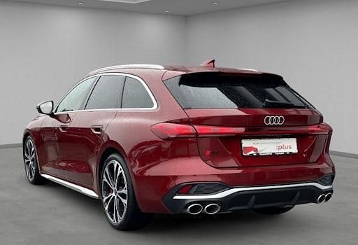 Gebraucht Audi S5 Comfort 367 PS (269 kW) 2024 Rot Kombi