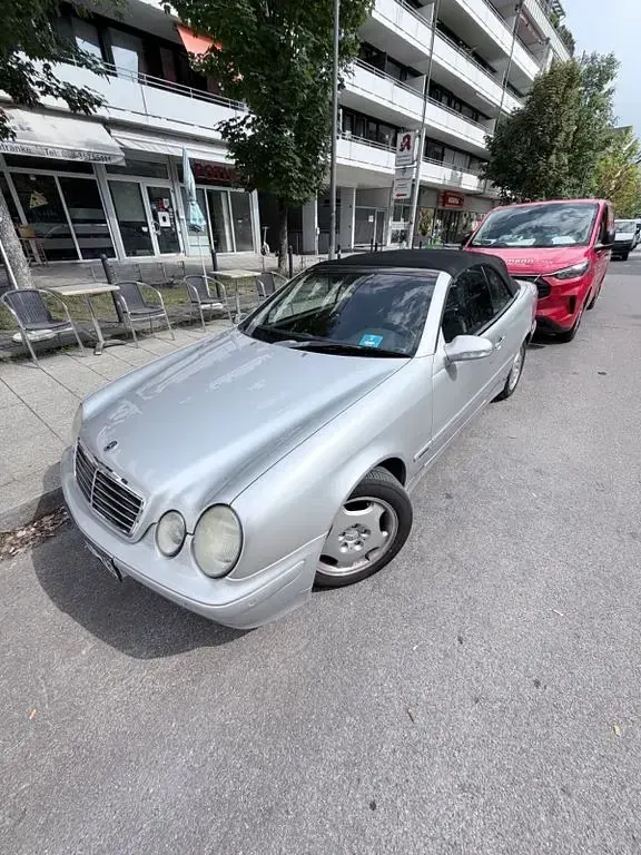 Gebraucht Mercedes 200 163 PS (119 kW) 2000 Silber Cabrio