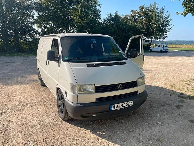 Weiß Gebraucht 2002 VW T4 Van | 8.000 € (Guter Preis) - Bild 1/4