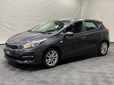 Gebraucht Kia Ceed Edition 7 99 PS (72 kW) 2017 Winchestergrau metallic Kleinwagen