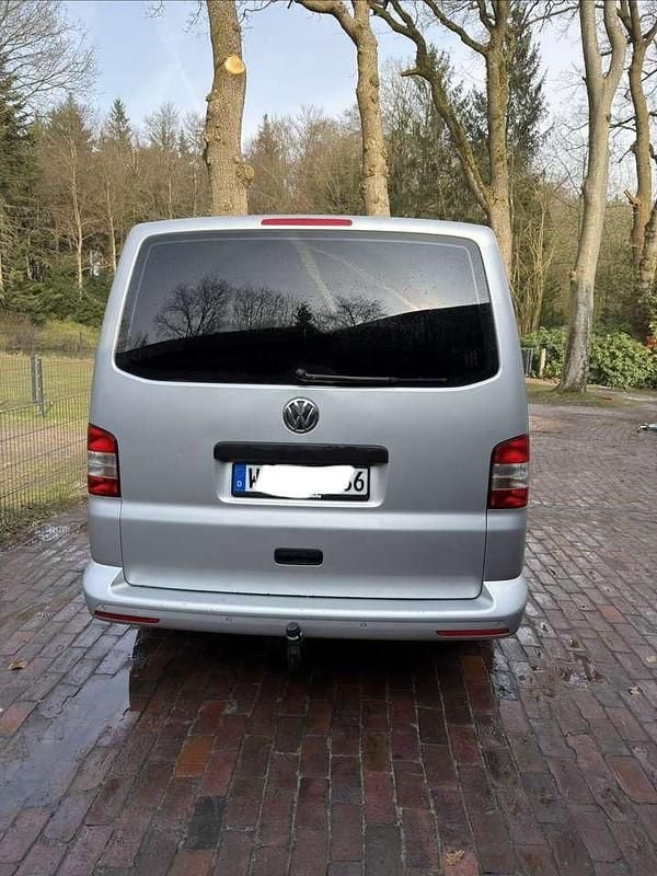 Second-hand VW T5 140 CP (102 kW) 2015 Argintiu Van
