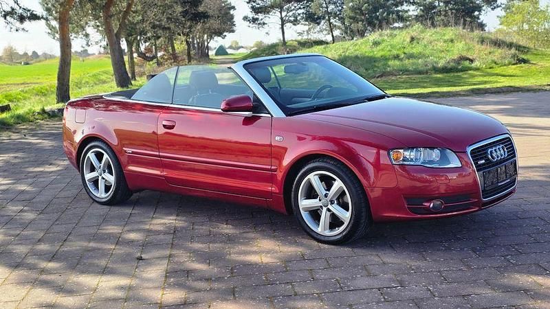 Gebraucht Audi A4 Cabriolet S-Line 163 PS (119 kW) 2006 Rot Cabrio
