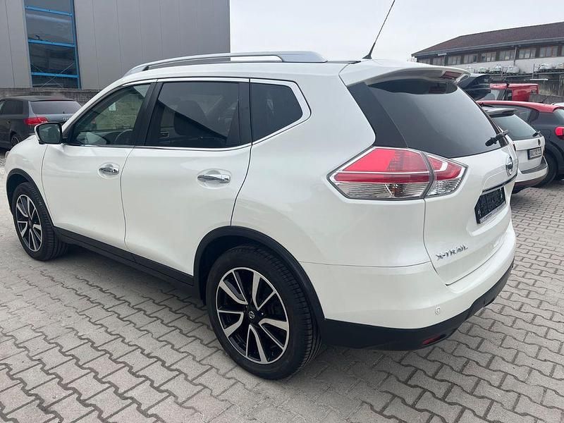 Gebraucht Nissan X-Trail 163 PS (119 kW) 2017 Weiß SUV