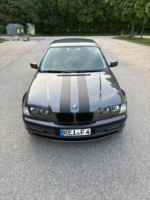 Gebraucht BMW 320 170 PS (125 kW) 2001 Grau Limousine