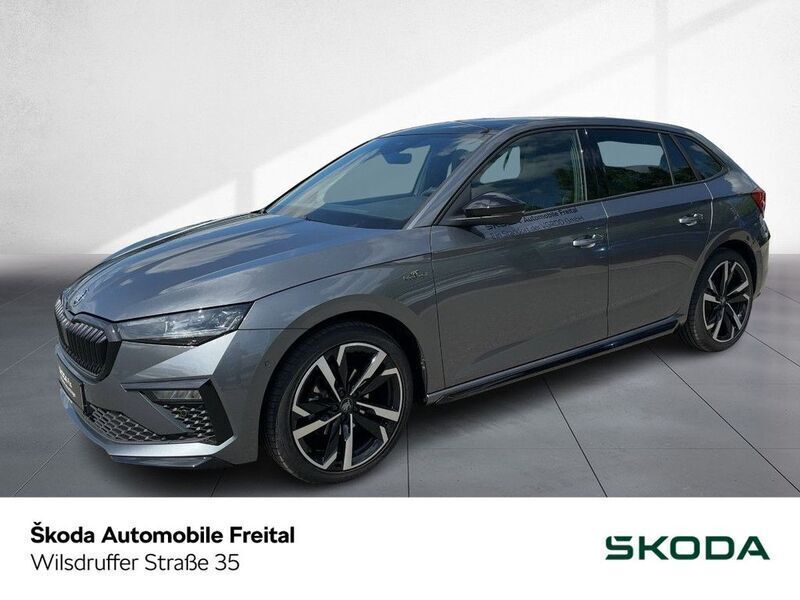 Graphitegrau metallic Gebraucht 2025 Skoda Scala Monte Carlo Kleinwagen | 29.490 € (Etwas zu teuer) - Bild 1/4