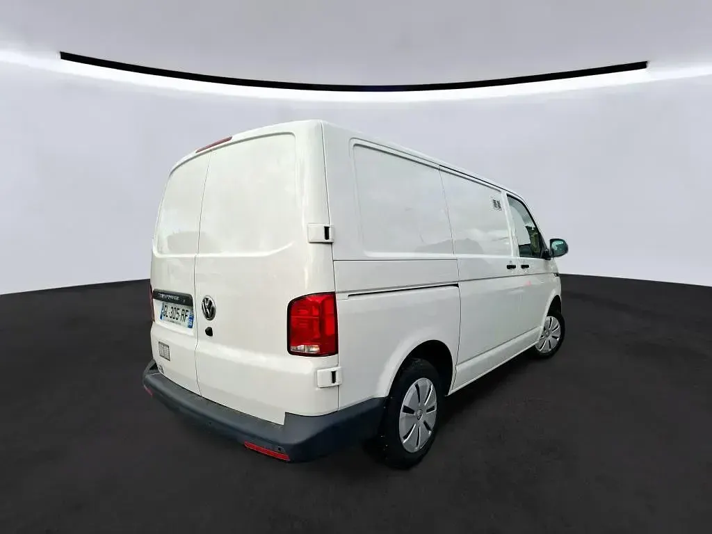 Gebraucht VW T6.1 150 PS (110 kW) 2023 Weiß Van