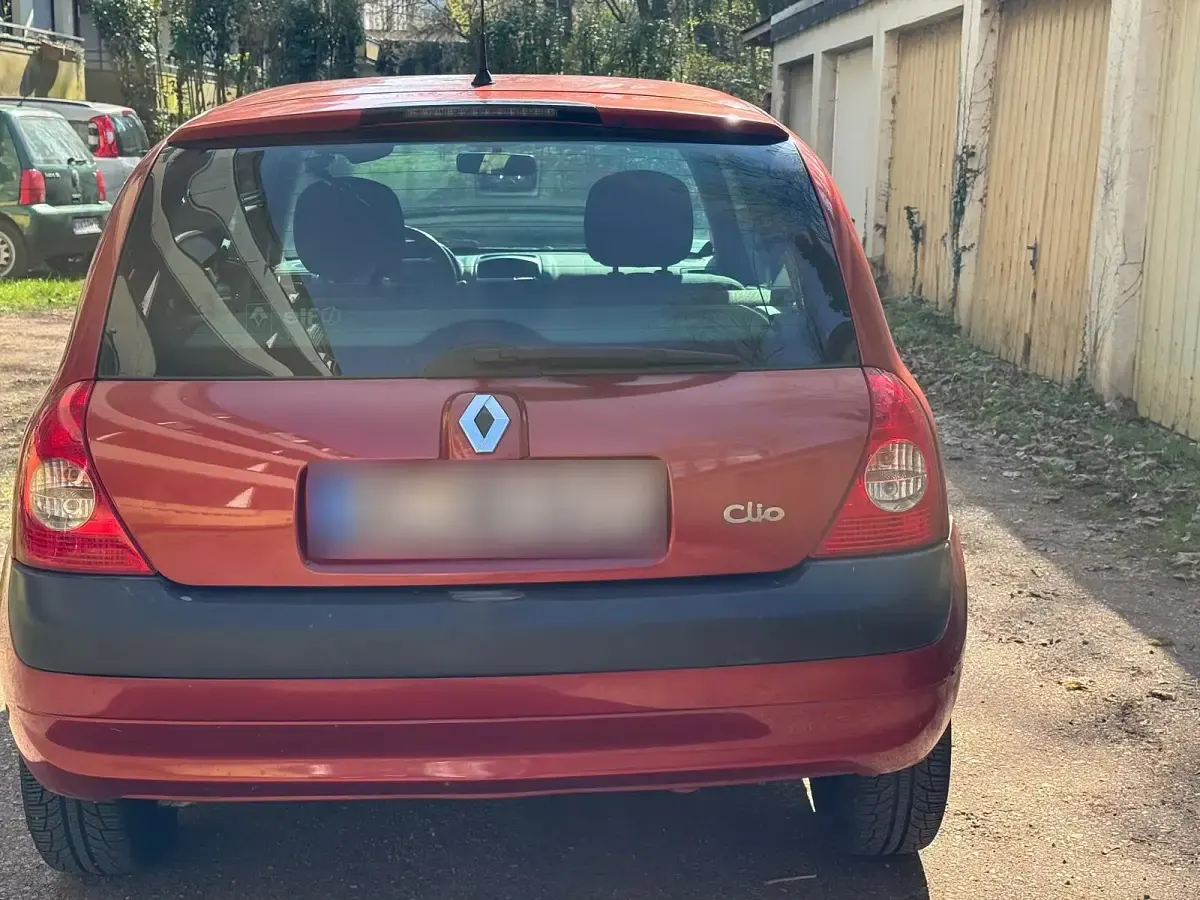 Gebraucht Renault Clio 75 PS (55 kW) 2004 Orange Kleinwagen