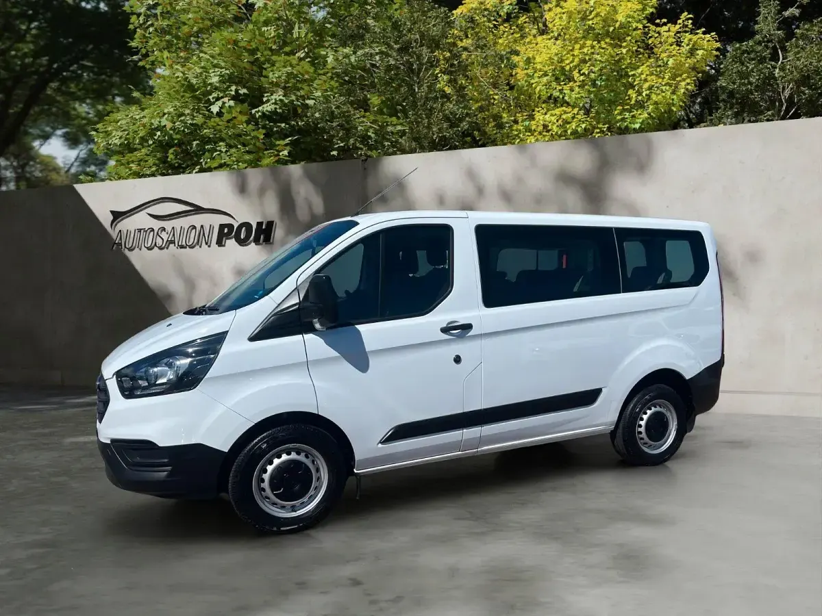 Gebraucht Ford Transit 105 PS (77 kW) 2019 Weiß Kombi