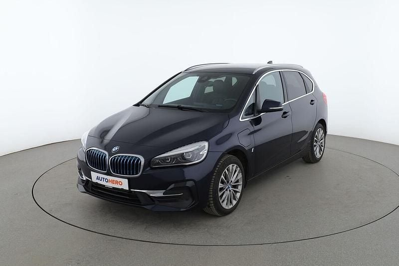 Używany BMW 225 Active Tourer Luxury Line 224 KM (164 kW) 2019 Minivan