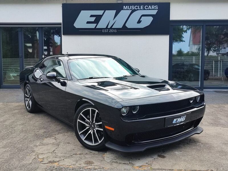 Pitch black Gebraucht 2021 Dodge Challenger Coupé | 37.490 € (Etwas zu teuer) - Bild 1/4