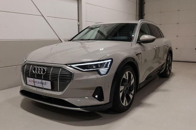 Gebraucht Audi e-tron Advanced 300 kW (408 PS) 2019 Beige SUV