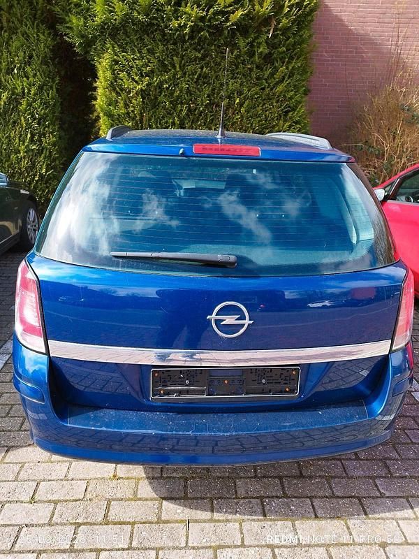 Gebraucht Opel Astra 105 PS (77 kW) 2005 Blau Kombi