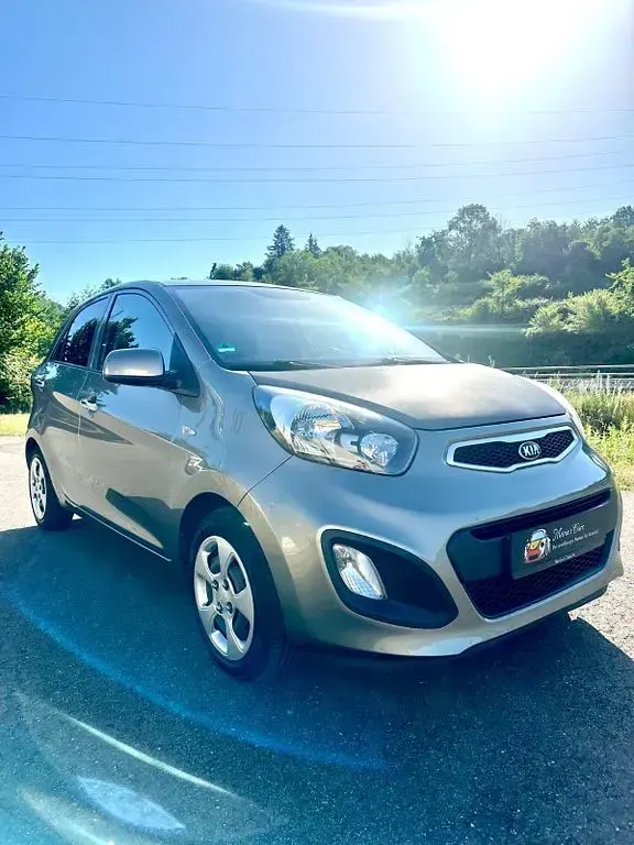Gebraucht Kia Picanto Edition 7 69 PS (50 kW) 2012 Silber Kleinwagen