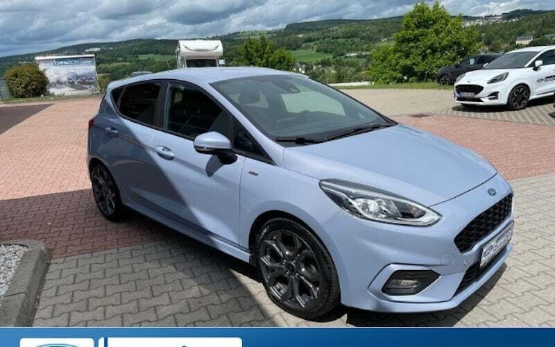 Freedomblau metallic (blau) Gebraucht 2021 Ford Fiesta ST-Line X Kleinwagen | 16.480 € (Fairer Preis) - Bild 1/4