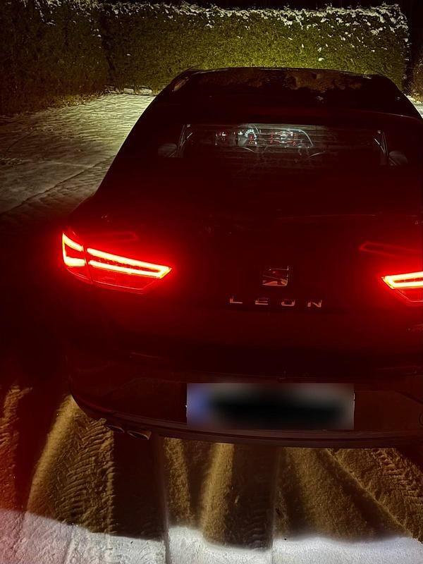 Gebraucht Seat Leon ST FR 184 PS (135 kW) 2016 Schwarz Kombi