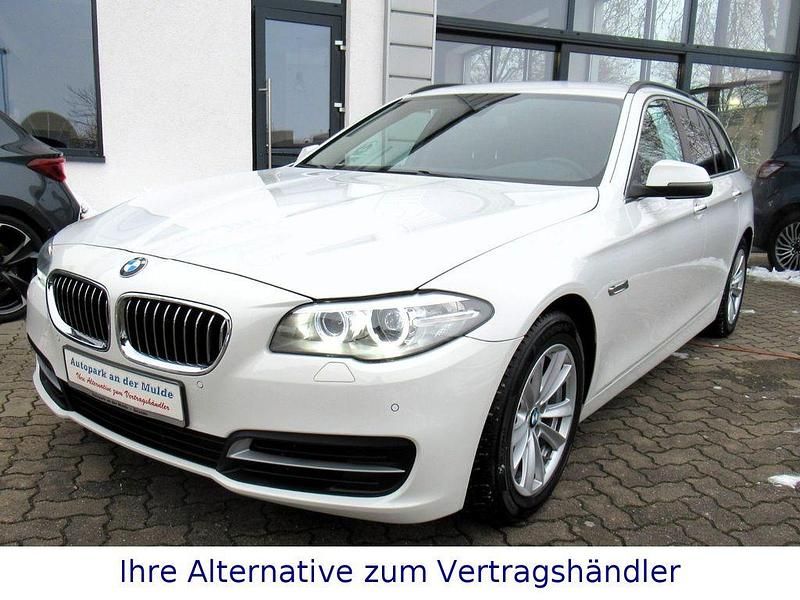 Gebraucht BMW 520 190 PS (139 kW) 2017 Weiß Limousine