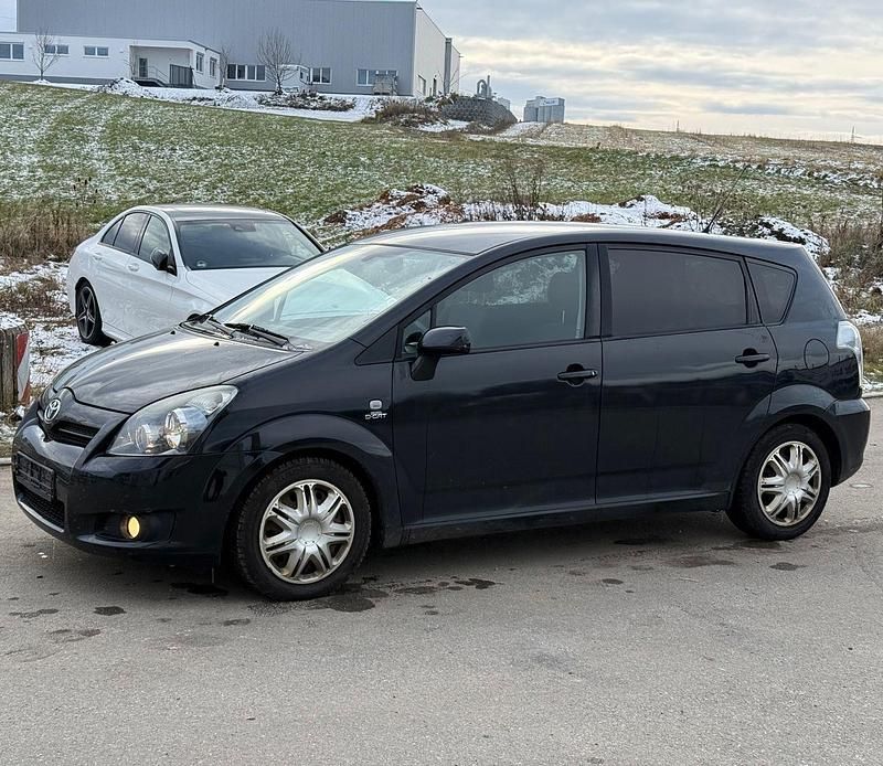 Schwarz Gebraucht 2007 Toyota Corolla Verso Van / Kleinbus | 1.750 € (Superpreis) - Bild 1/4