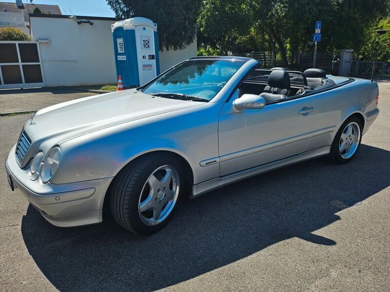 Silber Gebraucht 1999 Mercedes CLK320 Avantgarde Cabrio | 10.708 € (Teuer) - Bild 1/4