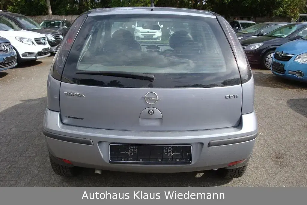 Gebraucht Opel Corsa Enjoy 69 PS (50 kW) 2004 Silber Kleinwagen