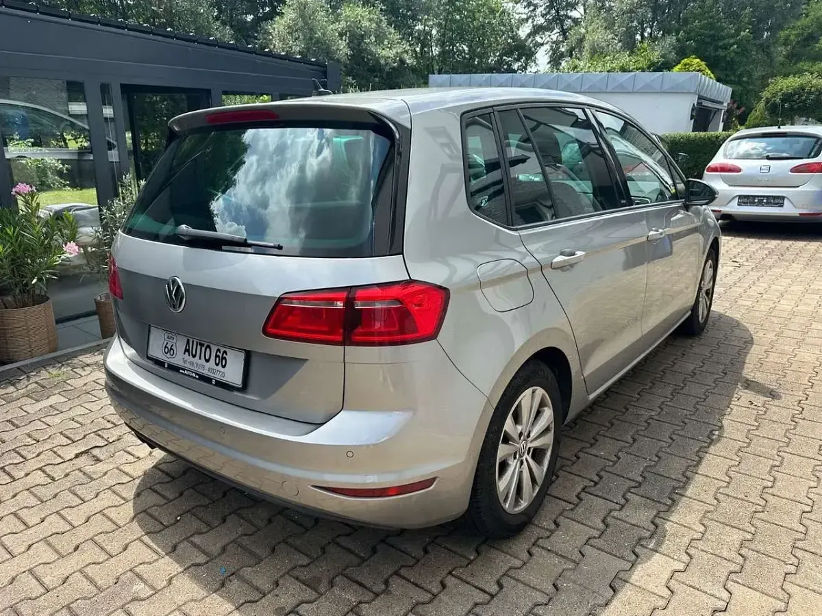 Gebraucht VW Golf Sportsvan Allstar 125 PS (91 kW) 2017 Silber Van / Kleinbus