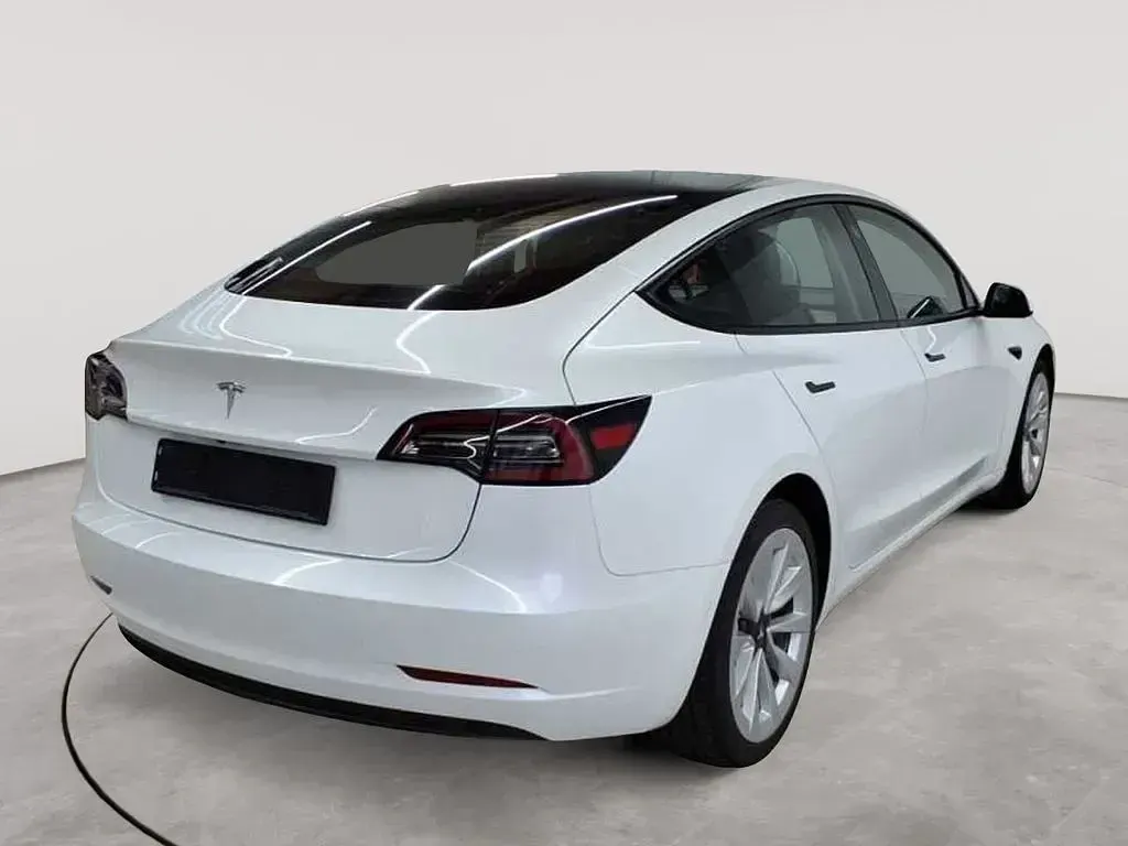 Gebraucht Tesla Model 3 Standard Range Plus 208 kW (283 PS) 2021 Weiß Limousine