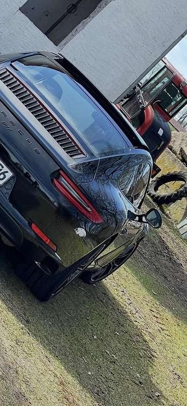 Gebraucht Porsche 911 Carrera 370 PS (272 kW) 2017 Schwarz Coupé