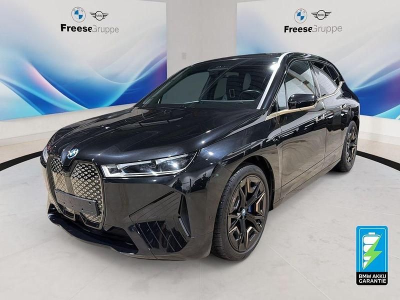 Schwarz Gebraucht 2022 BMW iX Executive SUV | 57.490 € (Fairer Preis) - Bild 1/4