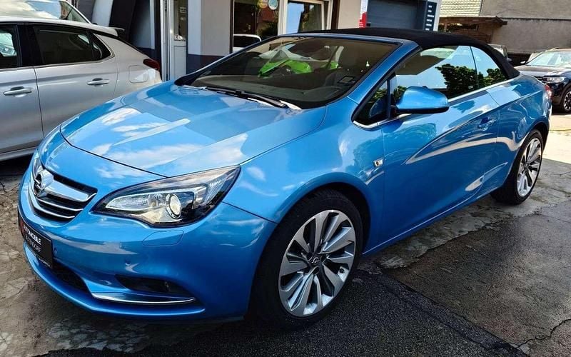 Gebraucht Opel Cascada Innovation 170 PS (125 kW) 2016 Blau Cabrio