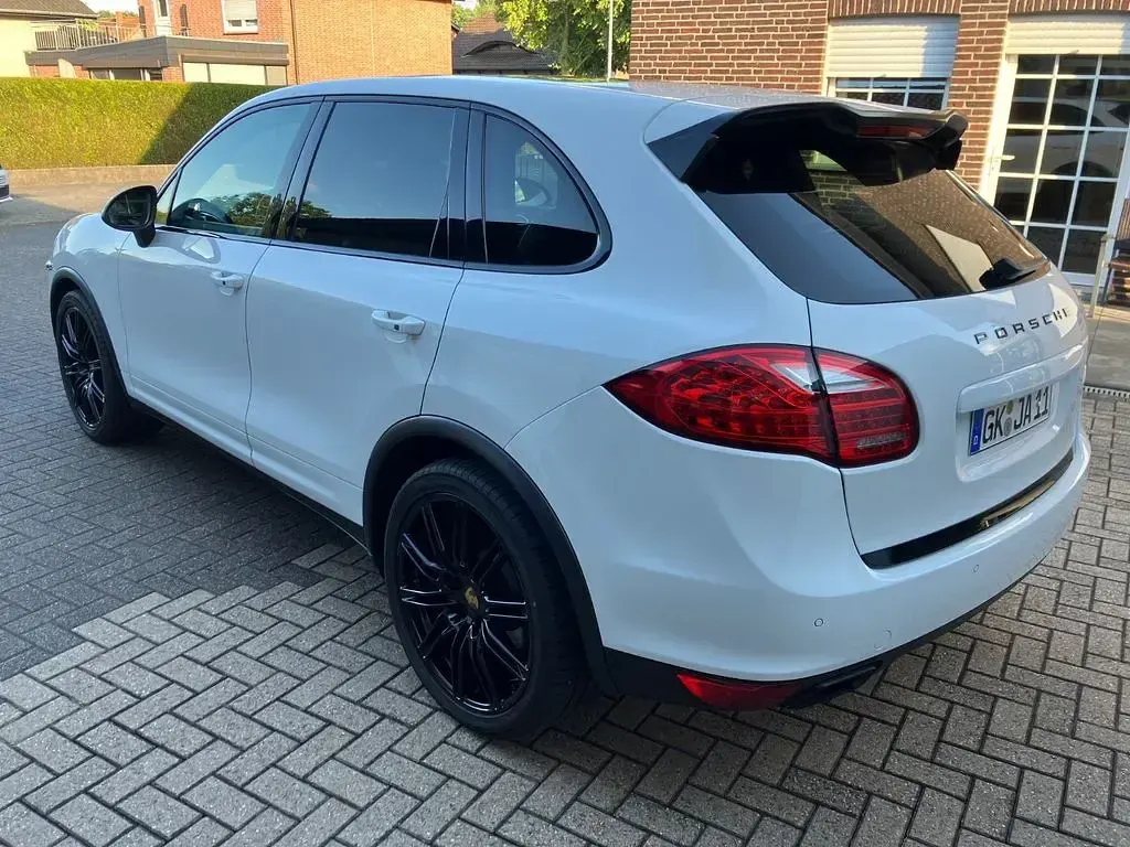 Gebraucht Porsche Cayenne 245 PS (180 kW) 2014 Weiß SUV