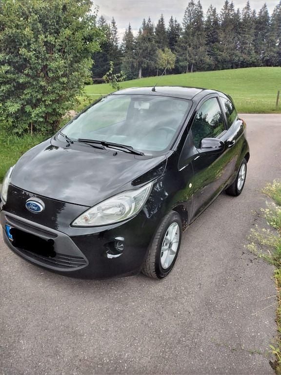 Gebraucht Ford Ka Cool & Sound Edition 69 PS (50 kW) 2015 Schwarz Kleinwagen