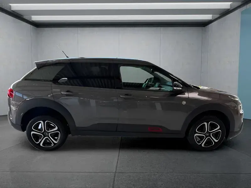 Gebraucht Citroën C4 102 PS (75 kW) 2020 Grau SUV