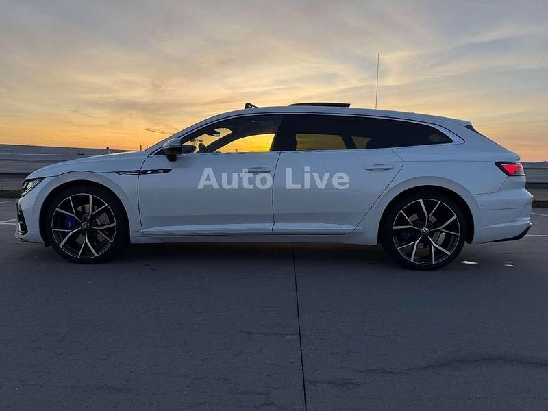 Gebraucht VW Arteon R 320 PS (235 kW) 2022 Oryxweiß perlmutteffekt Kombi